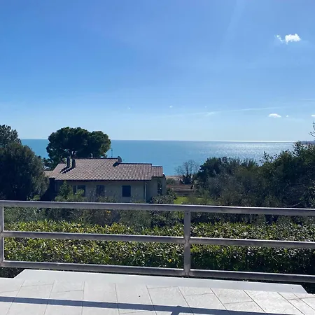 Terrazza Vista Mare, Giardino, Parcheggio, Wi Fi Numana